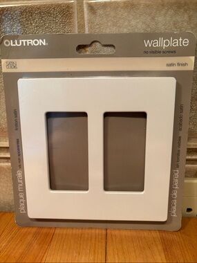 Lutron 2 Gang Wallplate